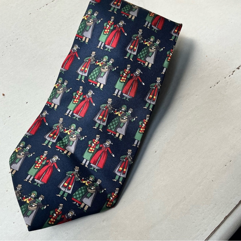 Michelsons of London Mens Silk Tie Christmas Carolers Carol Victorian